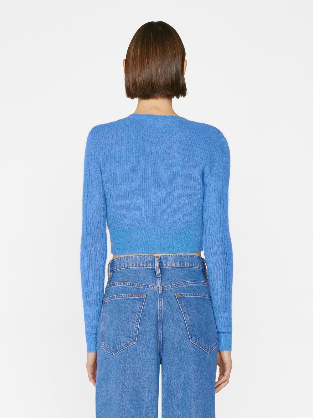 cardi back view alt:fit2